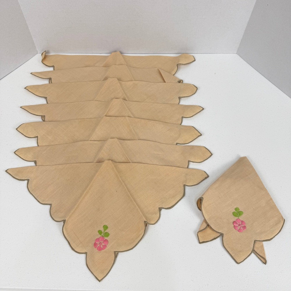 Vintage‎ Embroidered Scalloped Napkins Set of 8 Tan Pink Floral Cottagecore